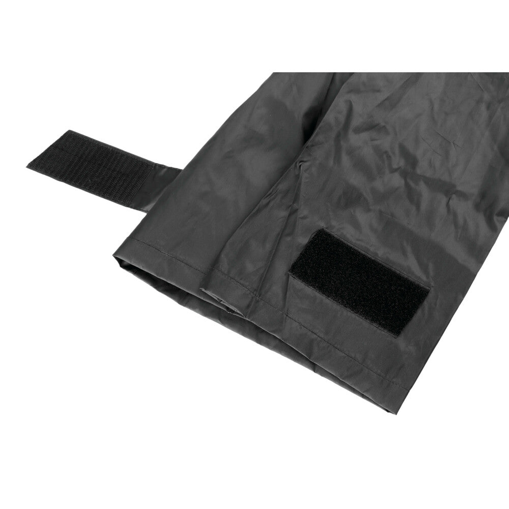 Lampa Lyviatan, pantaloni antipioggia