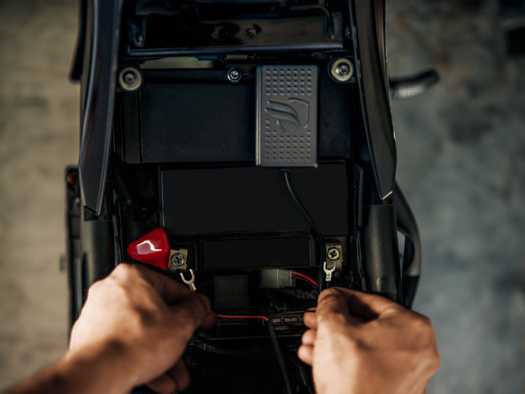 Localizzatore GPS Moto con Allarme Antifurto Komobi CITY PREMIUM
