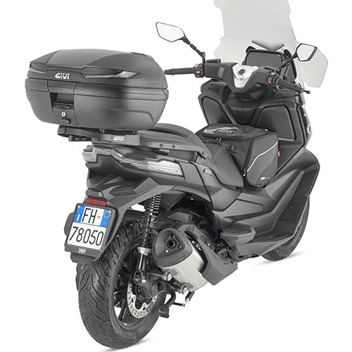 Valigia V45 ARENA TECH 45 lt, nera goffrata con catadiottri fumé