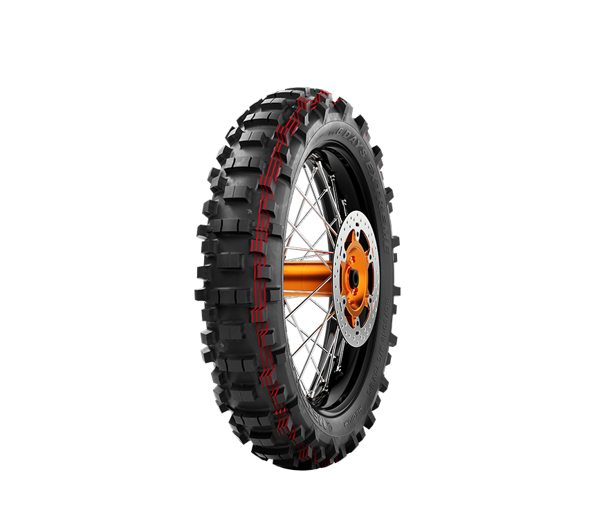 Pneumatico MCE 6 DAYS EXTREME NEW MEDIUM 120/90-18 M/C 65M M+S