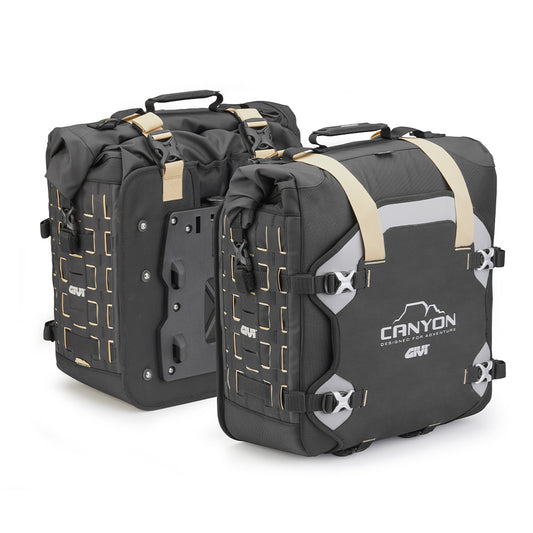 Coppia di borse Givi laterali waterproof GRT709B CANYON con sistema di fissaggio Unifit, 35+35 litri