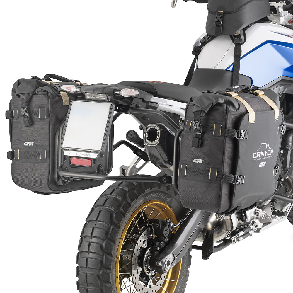 Coppia di borse laterali Givi GRT720B CANYON waterproof con sistema di fissaggio MONOKEY®, 25+25 lt