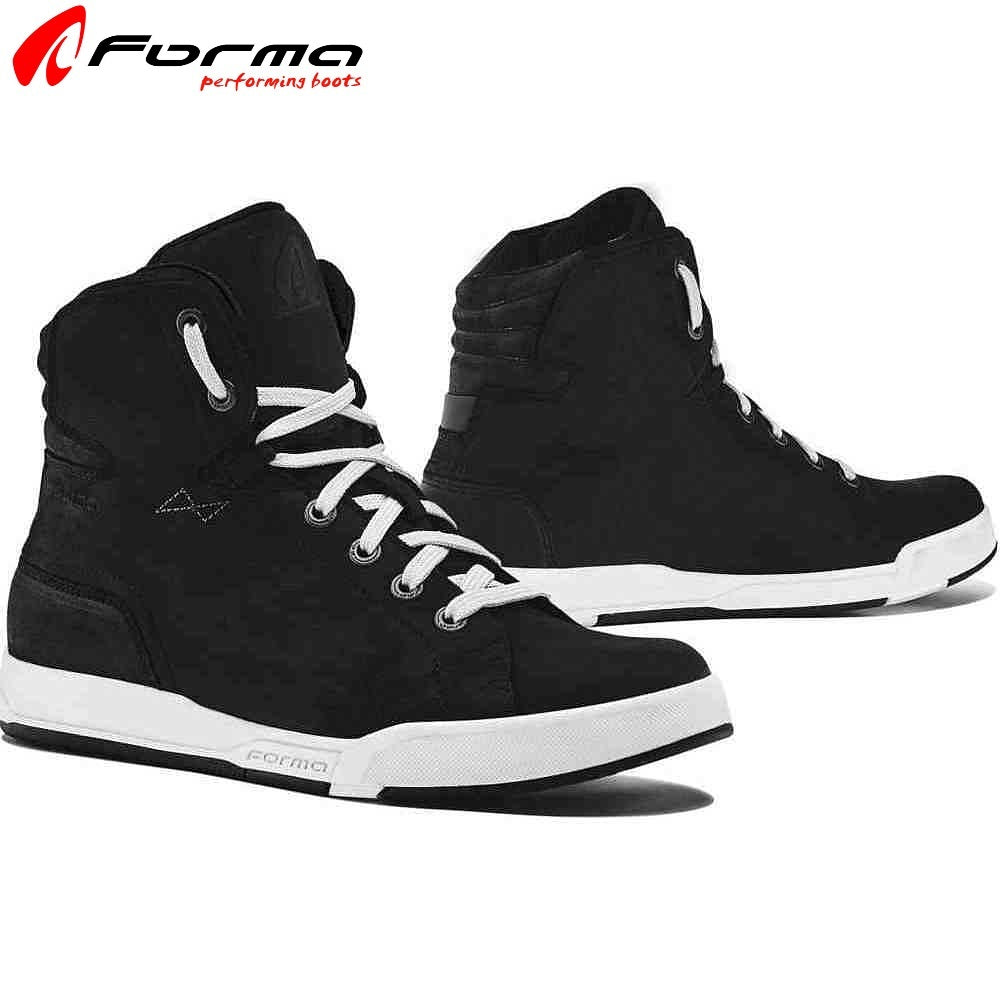 Sneakers Moto tecniche Urbane Forma SWIFT Dry Nero Bianco (In Esaurimento)