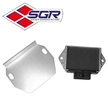REGOLATORE DUCATI C/PIASTRA SCOOTER 125 / 150 vedi adat. 17.9350